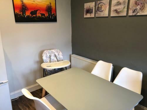 Anchored - Spacious Apartment In Glasgow's Southside
