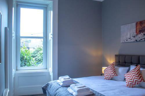 Anchored - Spacious Apartment In Glasgow's Southside