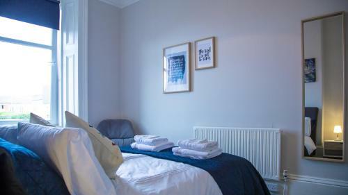 Anchored - Spacious Apartment In Glasgow's Southside