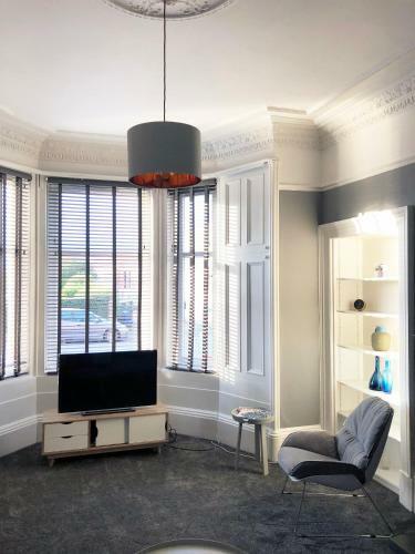 Anchored - Spacious Apartment In Glasgow's Southside