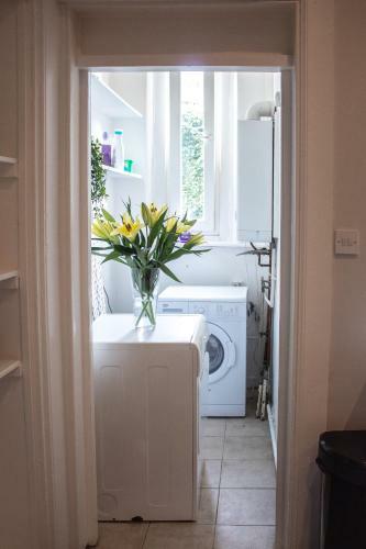 Anchored - Spacious Apartment In Glasgow's Southside