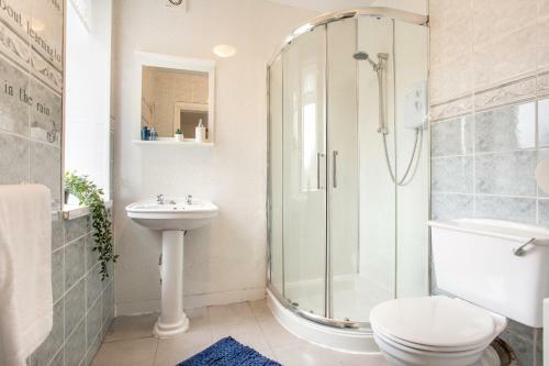 Lomond Serviced Apartments- Hydro House