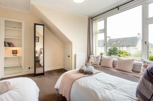 Lomond Serviced Apartments- Hydro House