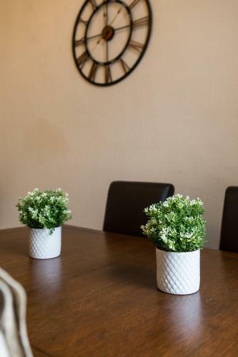 Lomond Serviced Apartments- Hydro House