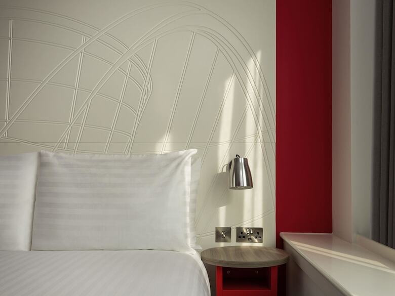 Hotel Ibis Styles Glasgow Centre West