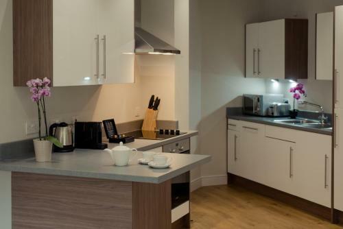 Aparthotel Premier Suites Plus Glasgow Bath Street