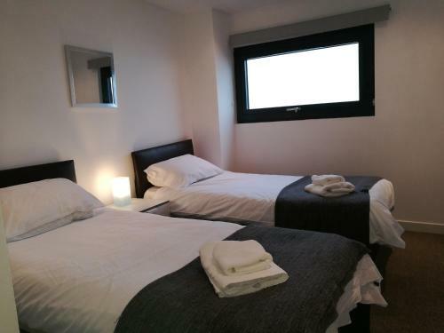 Glasgow Central River Apartment With Parking