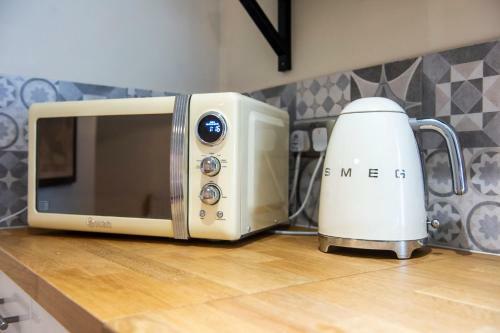 Amadeus Serviced Apartment