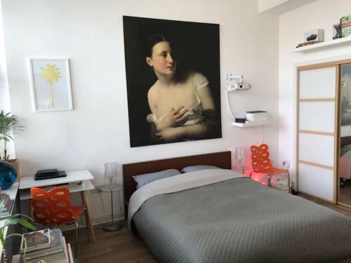 Stylish Merchantcity Apartment, Fantastic Location