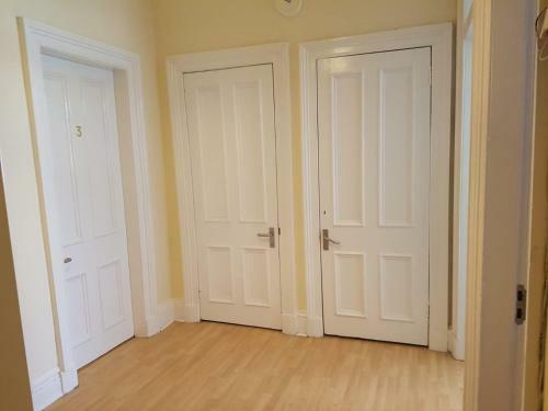 Bentinck Street Ground Floor Apartment