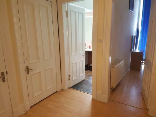 Bentinck Street Ground Floor Apartment