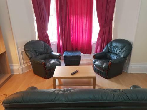 Bentinck Street Ground Floor Apartment