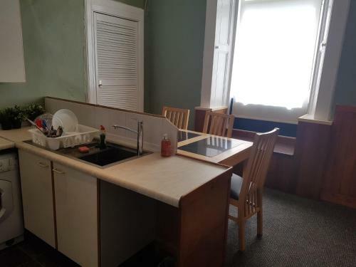 Bentinck Street Ground Floor Apartment