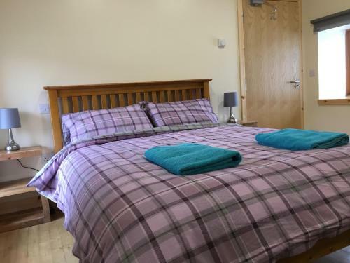 Inchnadamph Lodge Hostel/b&b