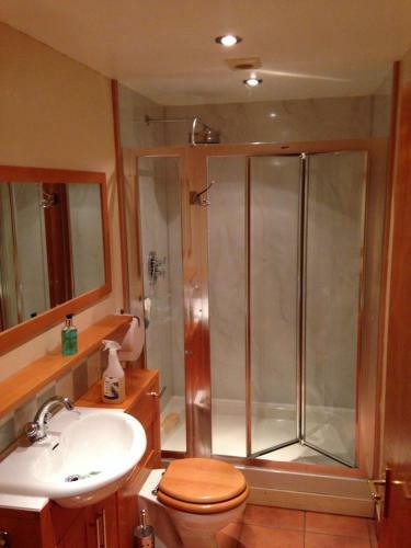 Hotel Knoydart Snugs (The Old Forge)