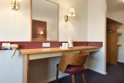 Days Inn Hotel Membury
