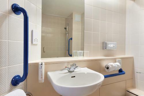 Days Inn Hotel Membury