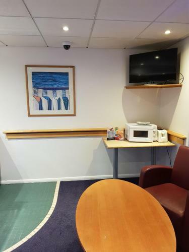 Days Inn Hotel Membury
