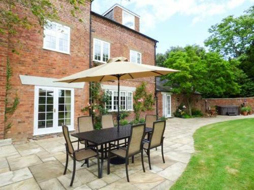 Plas Yolyn