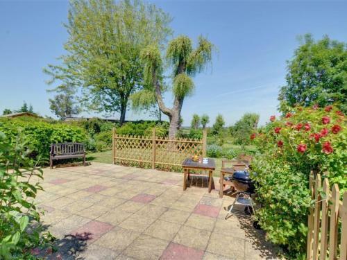 Holiday Home Newchurch Barn