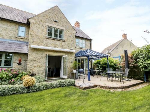 The Willows, Shipston-on-stour