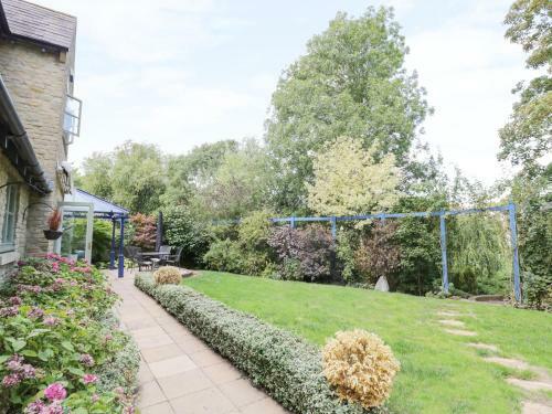 The Willows, Shipston-on-stour