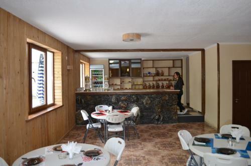 Hostal Juta Guest House
