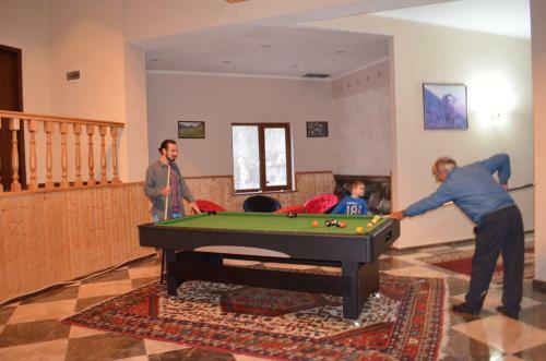 Hostal Juta Guest House