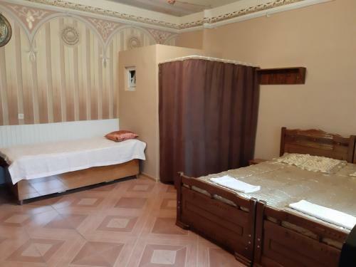 Hostal Alex