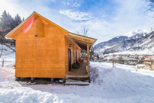 Hostal Cottage Shgedi