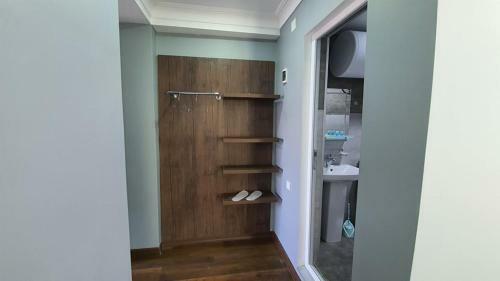Hostal Mestia 4 Season