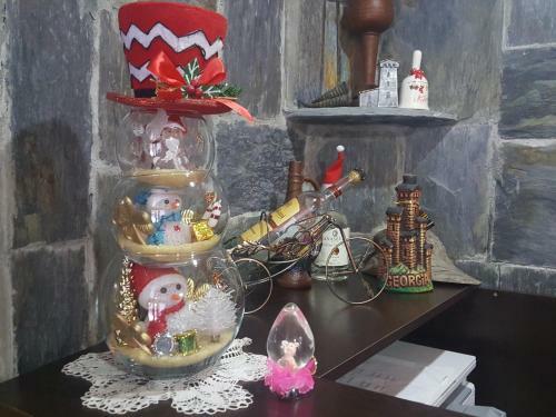 Hostal Mestia 4 Season