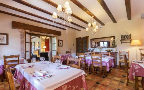 Hotel De Monta�a Cueva Ahumada