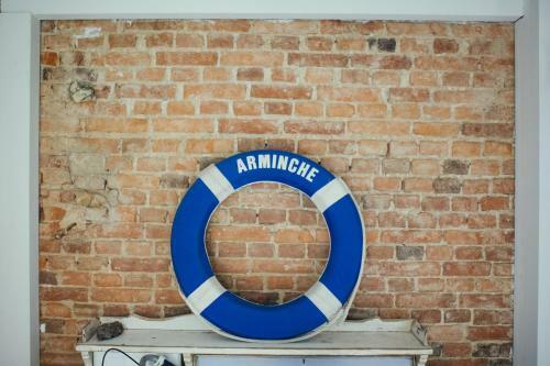 Hostal Alamar Surf House