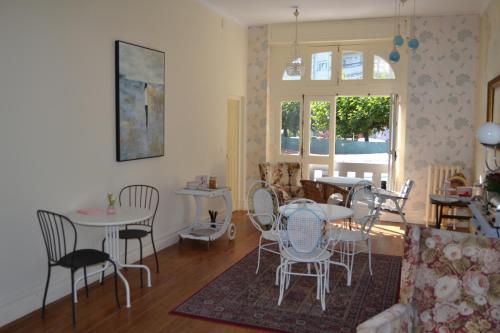 Hostal Alamar Surf House