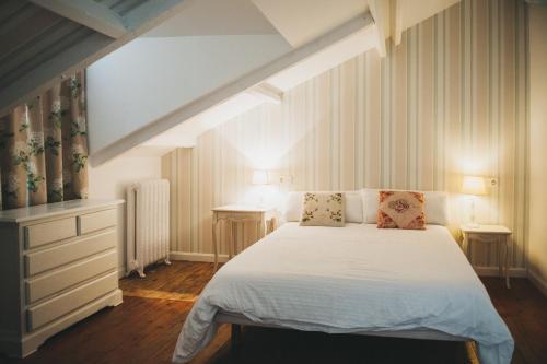 Hostal Alamar Surf House
