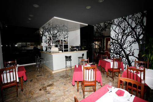 Hotel Restaurante Nogall�s