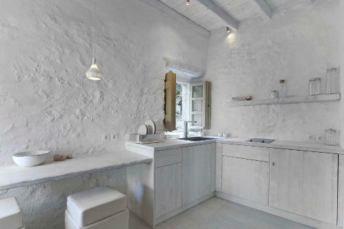 Melanopetra Boutique Apartments