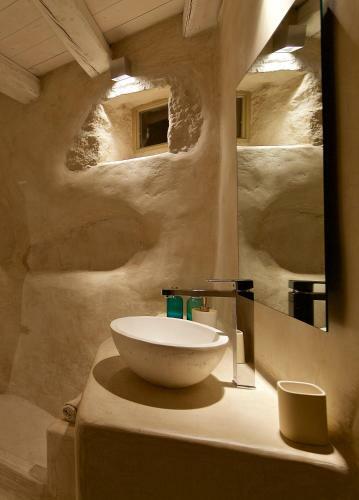 Melanopetra Boutique Apartments