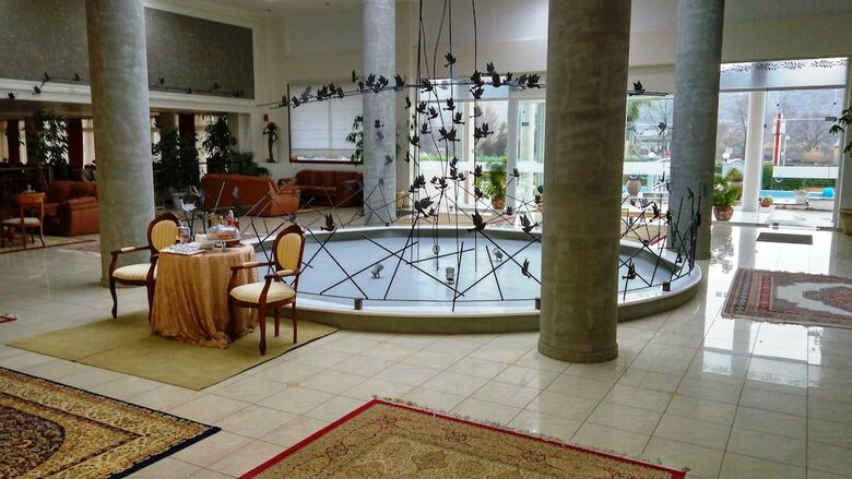 Hotel Arta Palace