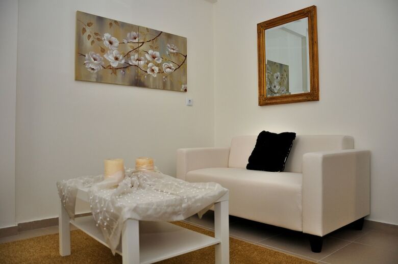 Hotel Arta Palace