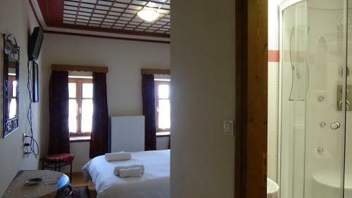 Elafotopos Hotel
