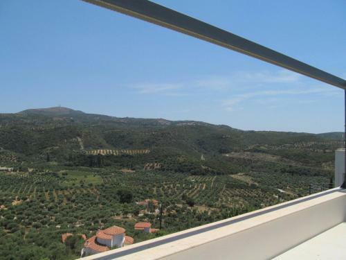 Luxurious Villa In Foinikounta With Panoramic View