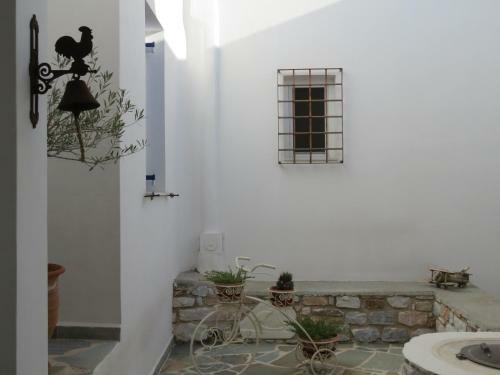 Korali Apartments