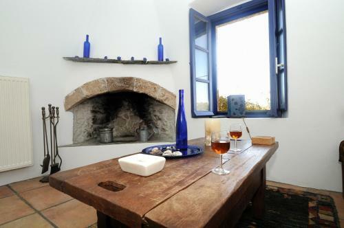 Sfendoni House