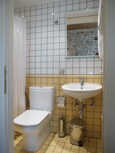 Hostal Oihalia Guesthouse