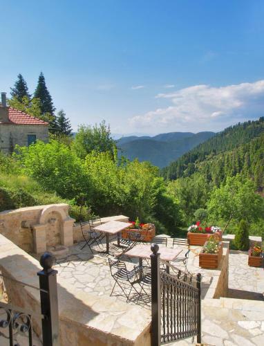 Hostal Oihalia Guesthouse