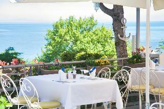Hotel Panorama Suites & Spa