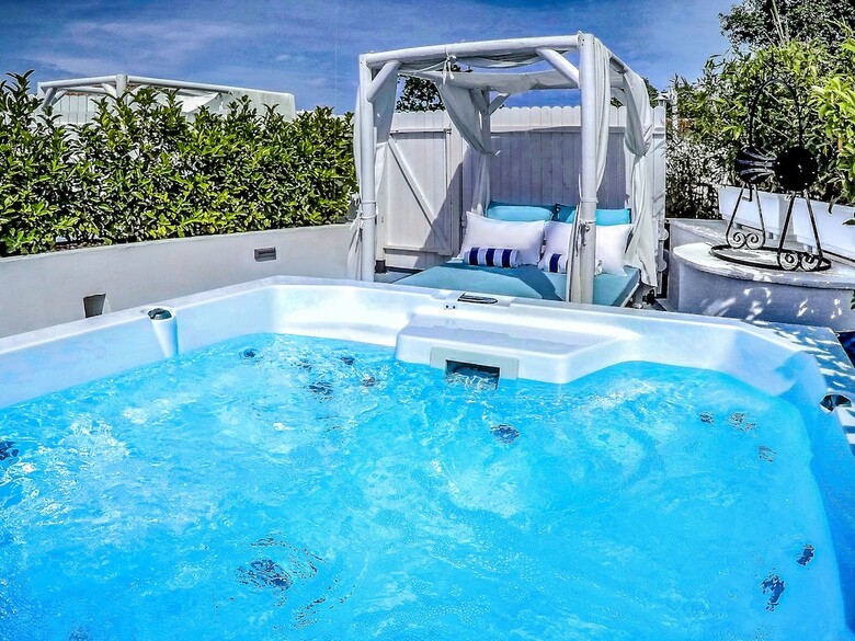 Hotel Panorama Suites & Spa