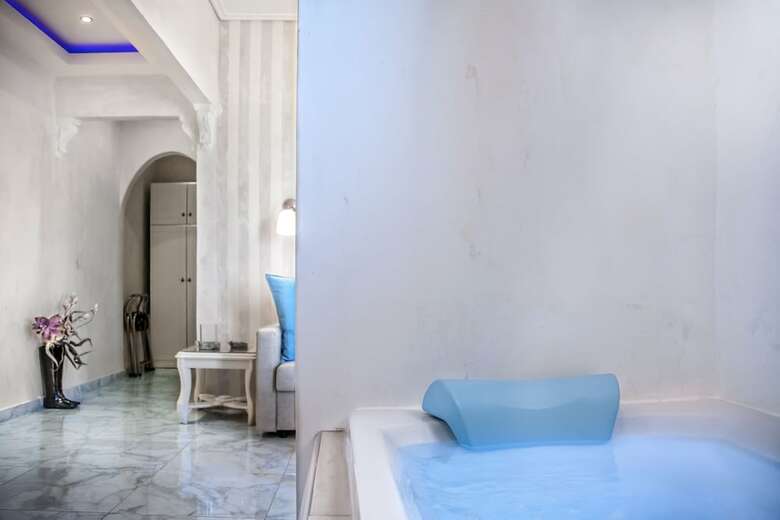 Hotel Panorama Suites & Spa
